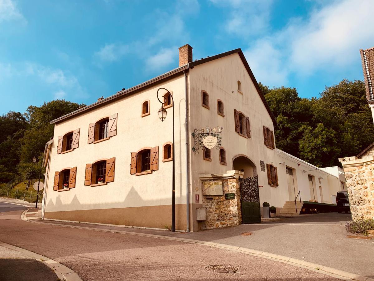 Castelger Bed & Breakfast Vauciennes  Exterior foto